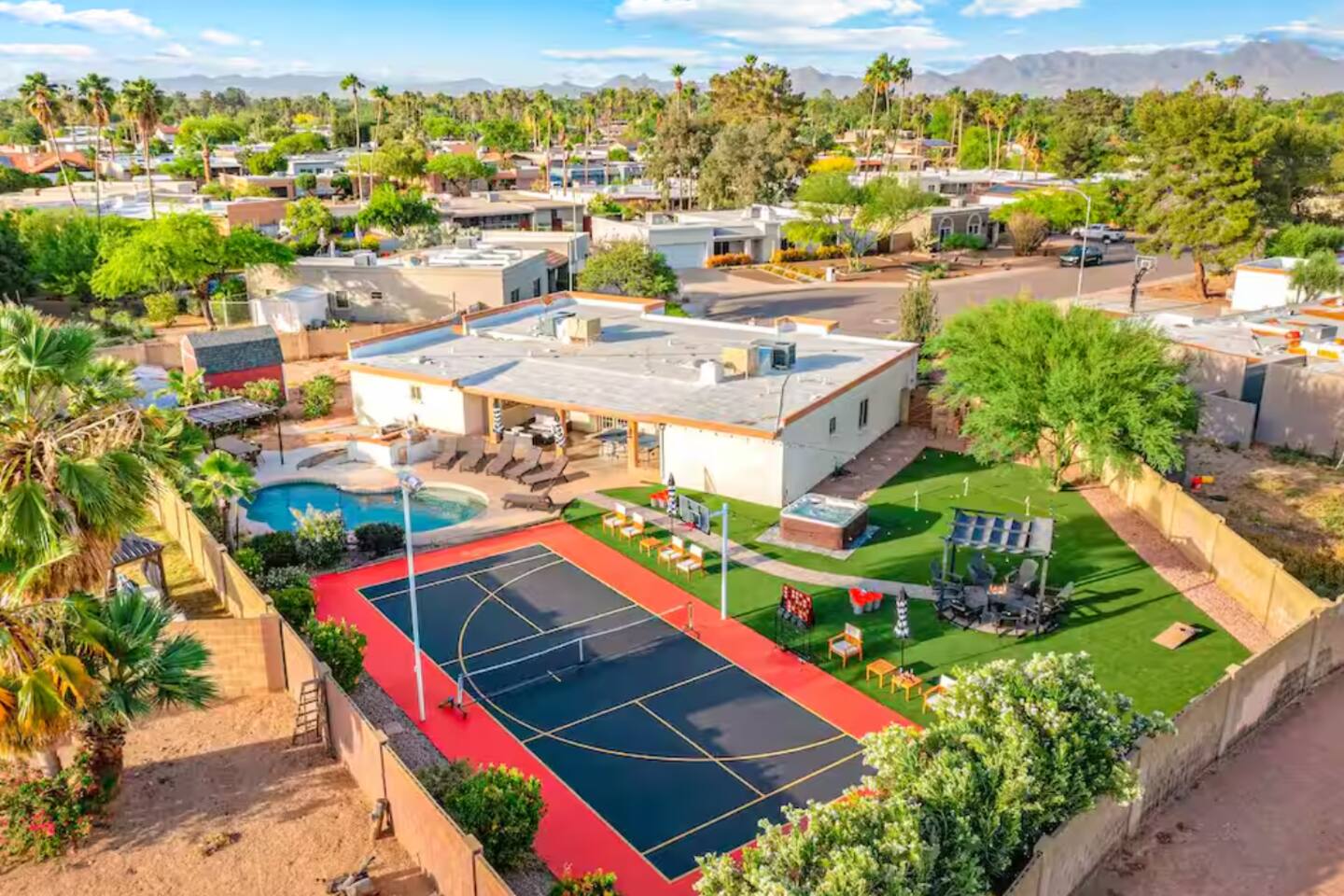 Scottsdale Movie Theater Themed! Basketball, Pool | Endless Stays