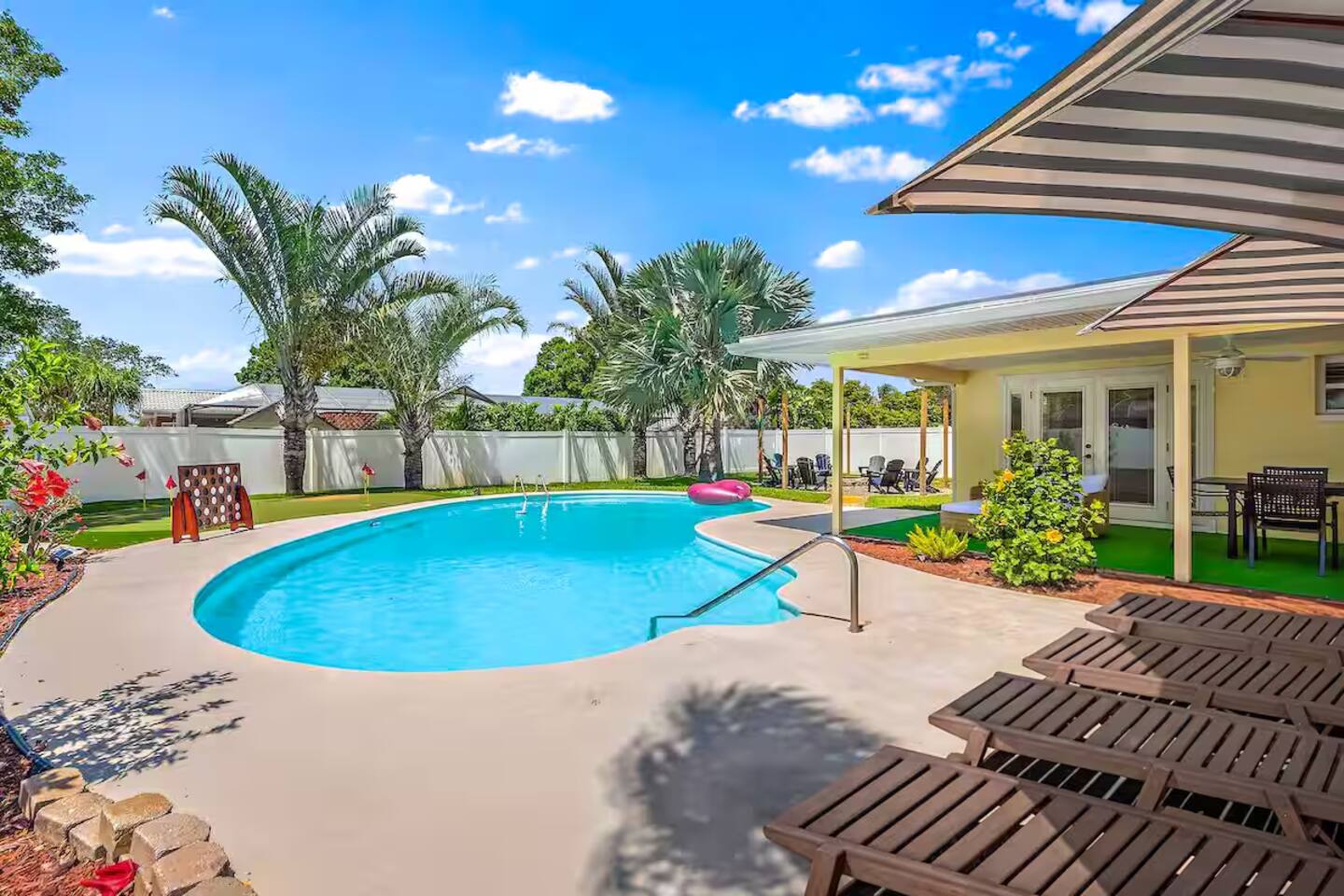 Clearwater LUXE! Tropical Family Beach Villa | Endless Stays