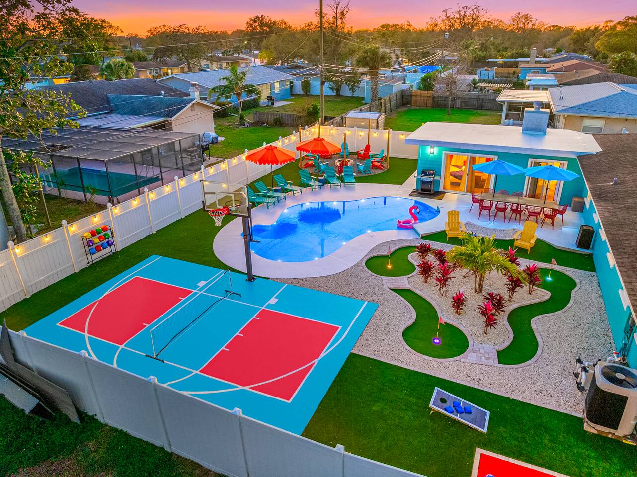 Clearwater Dream! Singles Pickleball, Heated Pool | Endless Stays