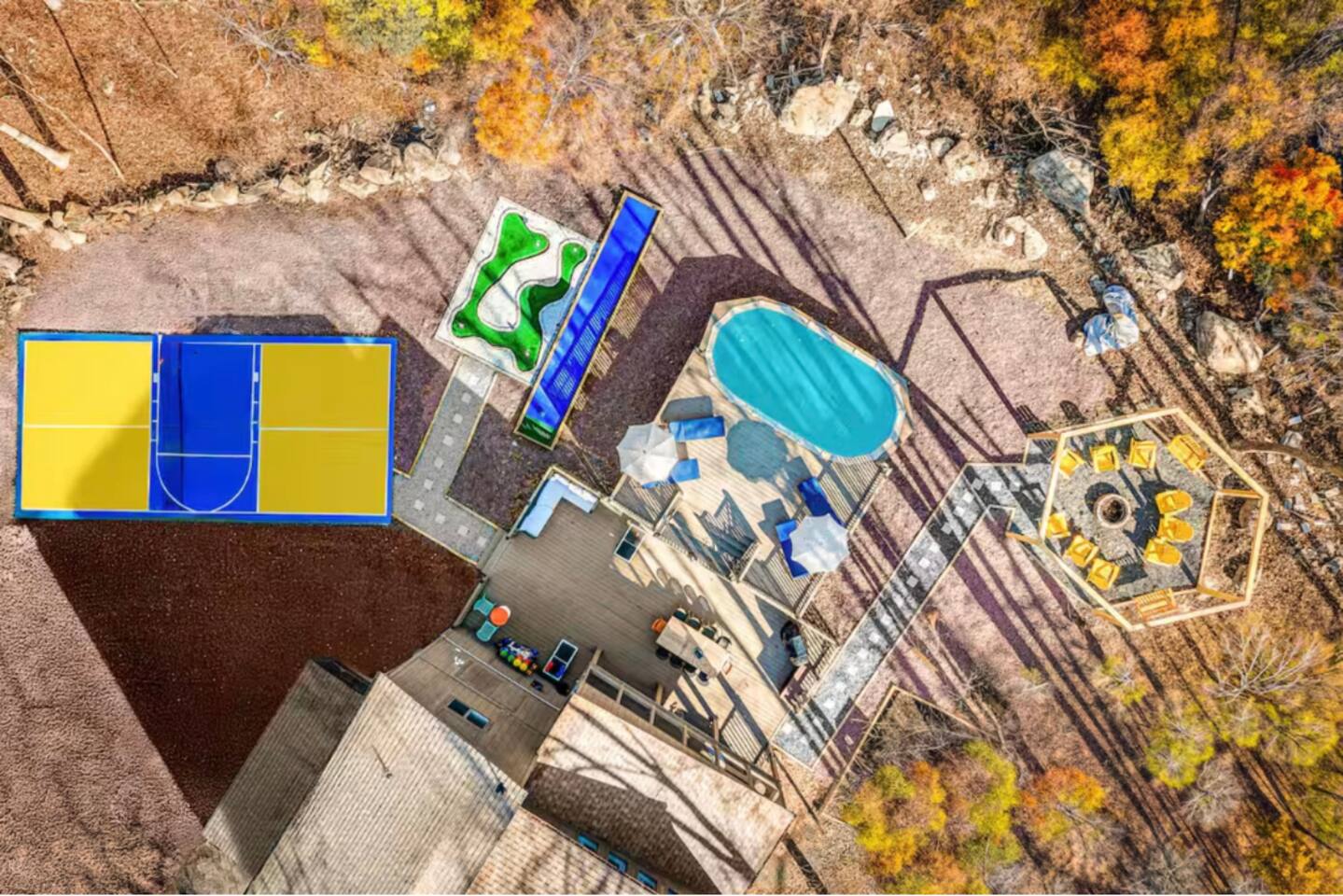 Modern Mountain Lodge